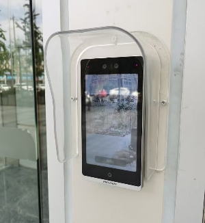 長(zhǎng)沙專(zhuān)業(yè)安裝門(mén)禁機(jī)，德思勤物業(yè)安全管理再升級(jí)！